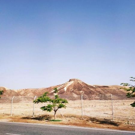 אלת המדברgoddess Of The Desert Be'er Ora Exteriör bild